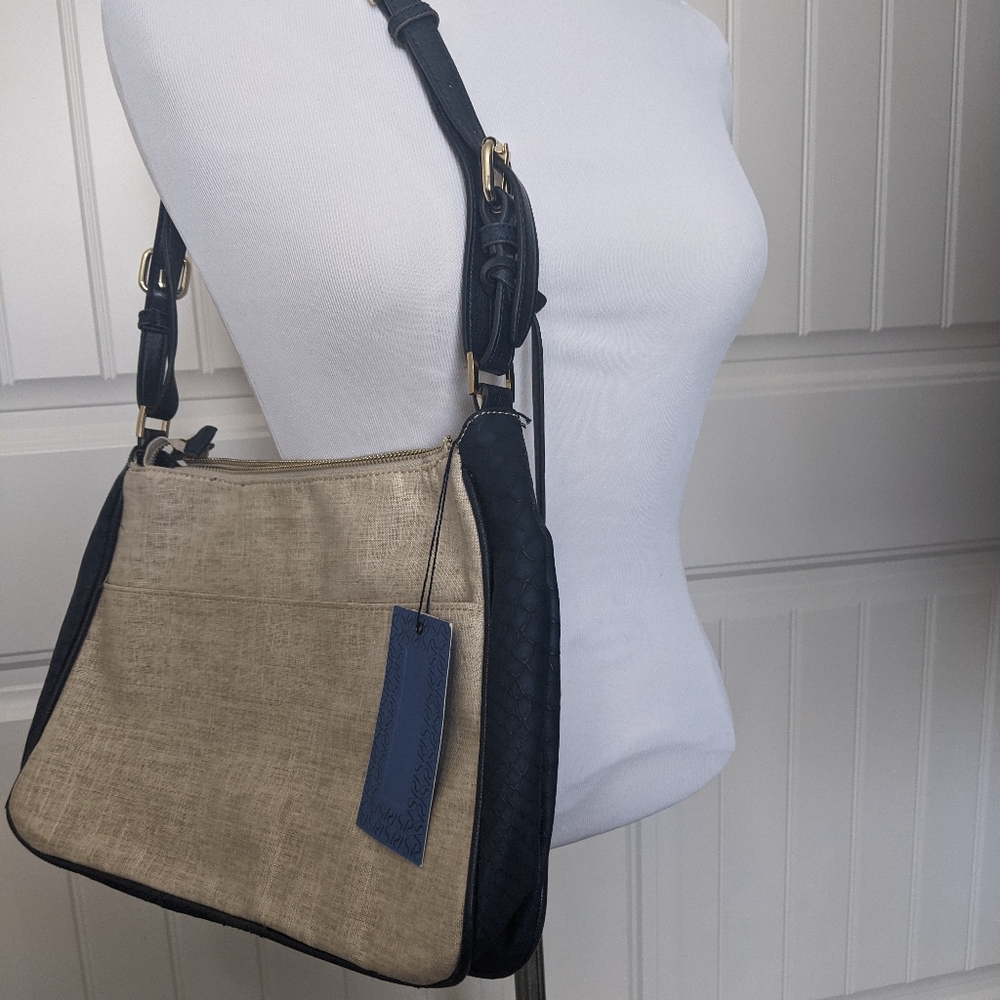 Kohl's SIMPLY VERA WANG Blue Croc Faux Leather Sho